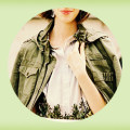 khaki_green_outfit
